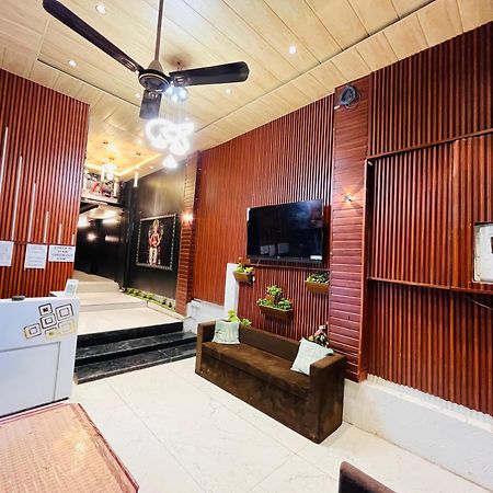 Pallav Guest House Ujjain Dış mekan fotoğraf
