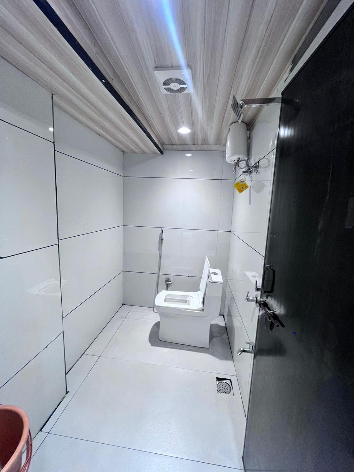 Pallav Guest House Ujjain Dış mekan fotoğraf
