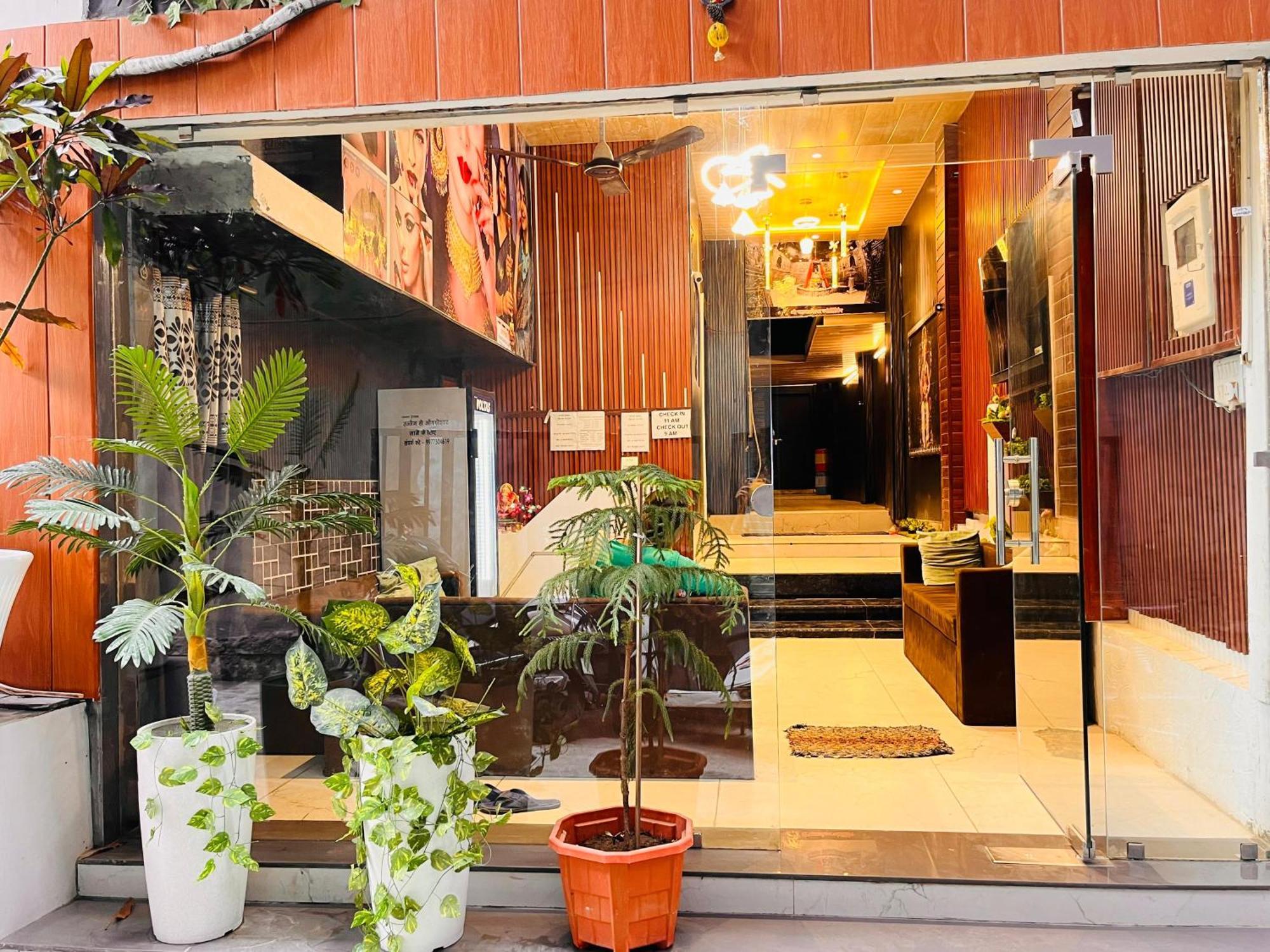 Pallav Guest House Ujjain Dış mekan fotoğraf