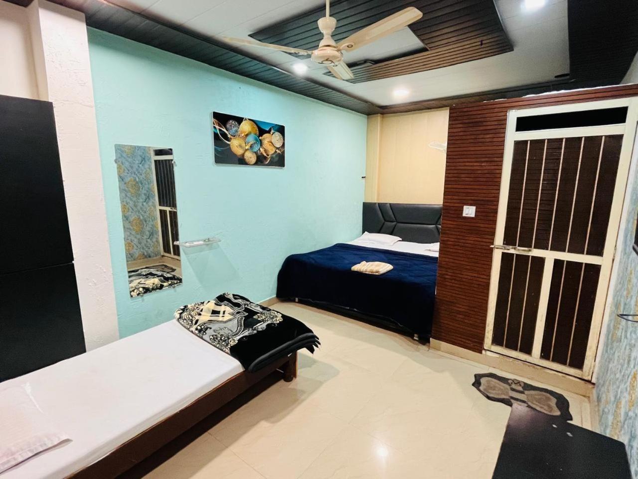 Pallav Guest House Ujjain Dış mekan fotoğraf