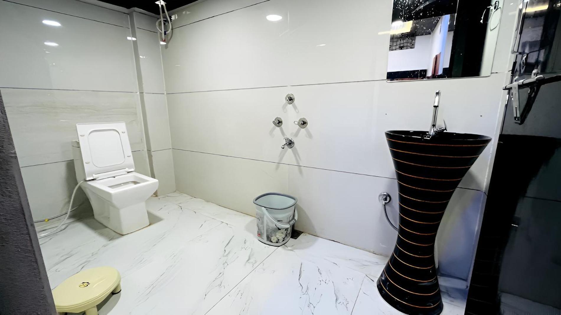 Pallav Guest House Ujjain Dış mekan fotoğraf